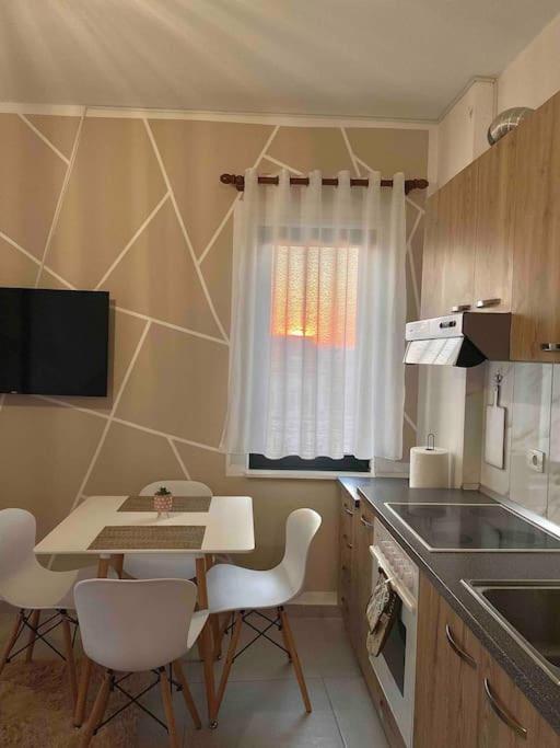 2+1 Apartment - Tirana City Center מראה חיצוני תמונה